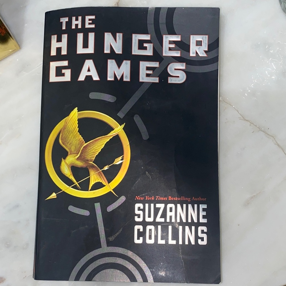The Hunger Games Book - Black Cover